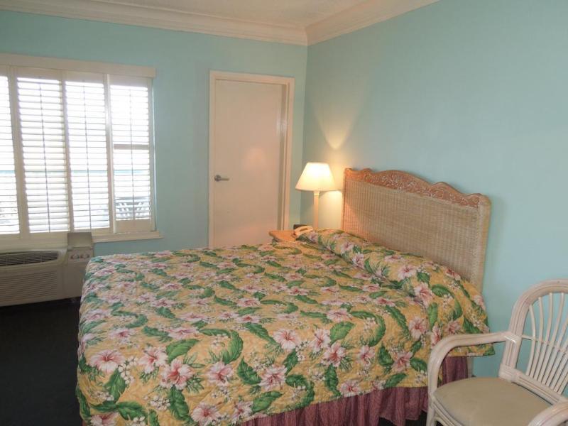 Baymont By Wyndham Virginia Beach Oceanfront Exterior photo